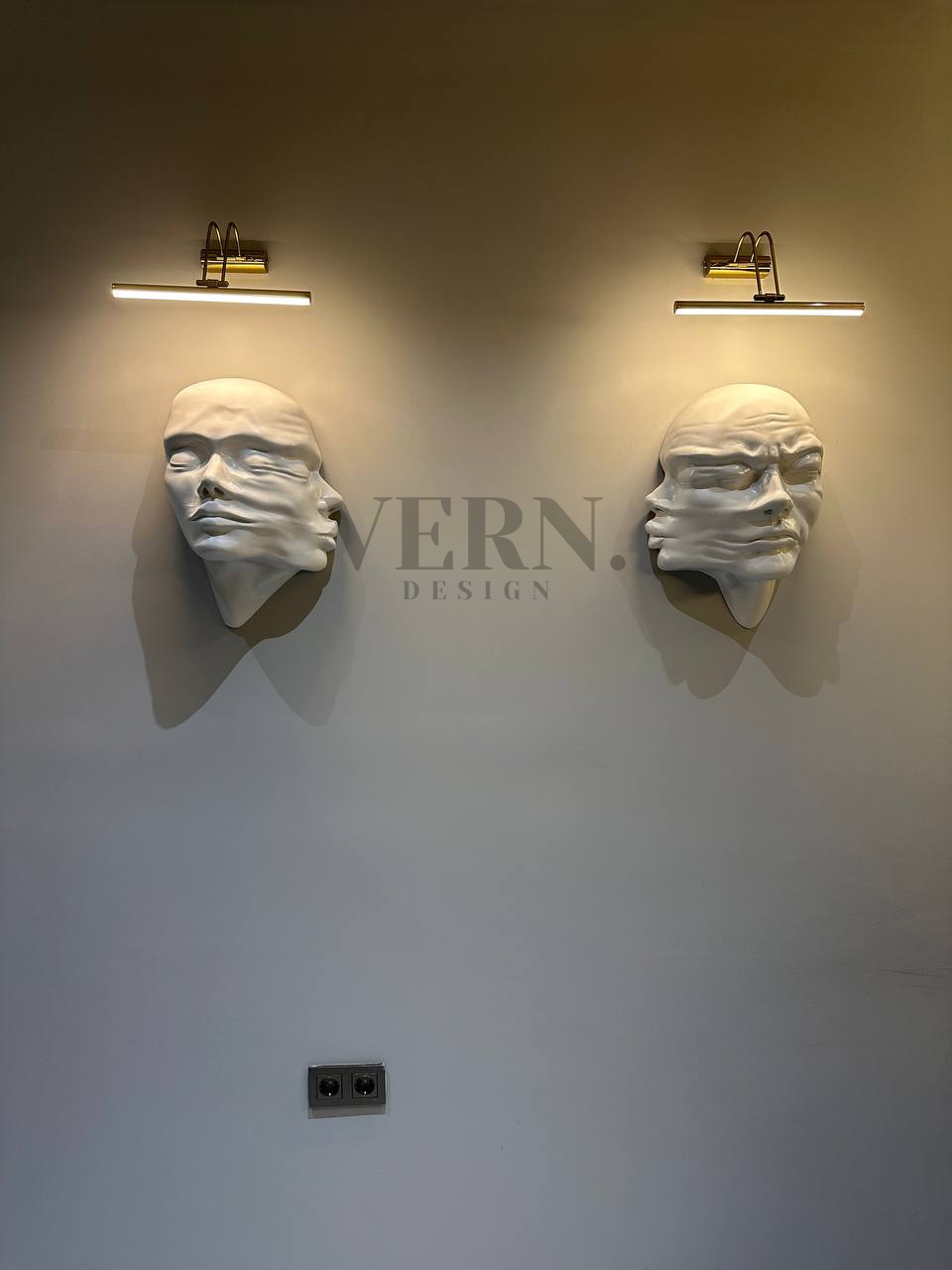 Pride Modern Art Wall Sculpture – Striking 3D Wall Art for Home and Office Decor 50x10x30 cm (20x4x12 inches)