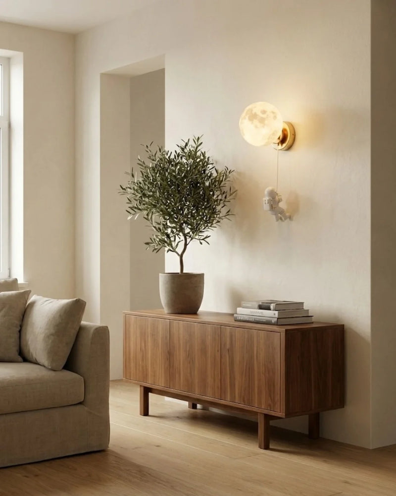 Gravity Astronaut Sconce | Ay Dokulu Heykelsi Duvar Apliği