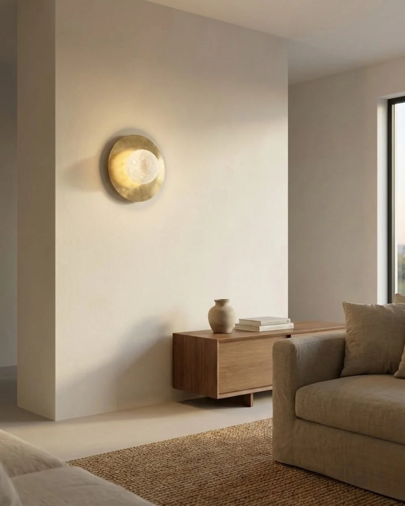 Theia Globe Sconce | Modern Mitolojik Formlu Premium Duvar Apliği