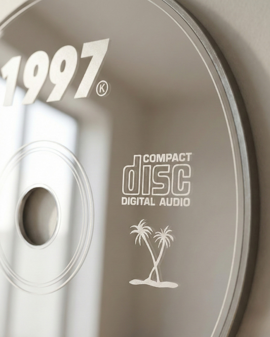 1997 | İkonik CD Formlu Dekoratif Duvar Aynası